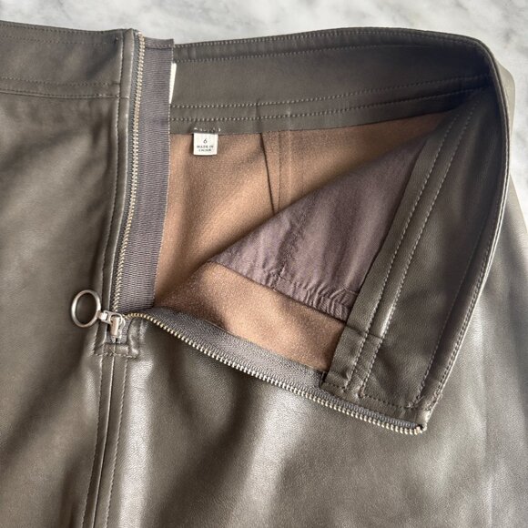 Aritzia Wilfred Vegan Leather Mini Skirt, Size 6 (but on smaller side) - Picture 6 of 7